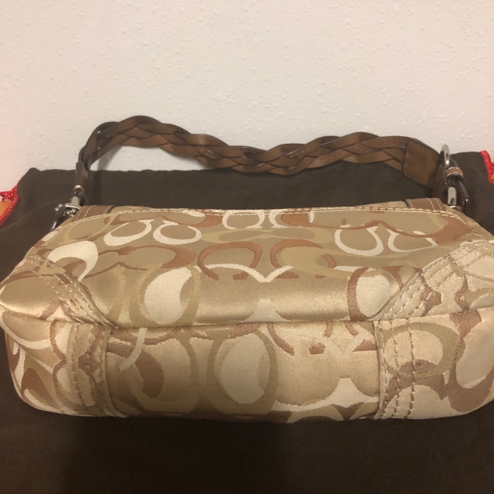 Coach Purse (Authentic) - Picture 5 of 5